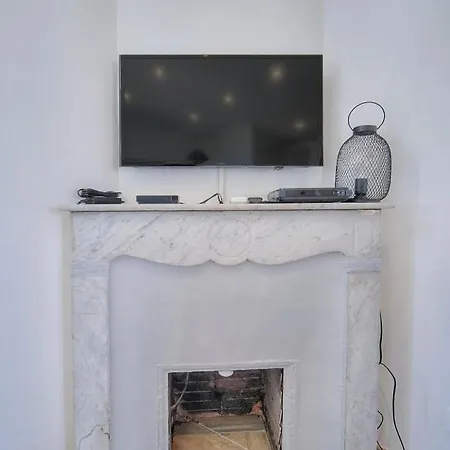 Upstays - Suquet-Ac-Wifi-Close To The Beaches Daire *