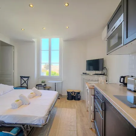 Upstays - Suquet-Ac-Wifi-Close To The Beaches Daire *